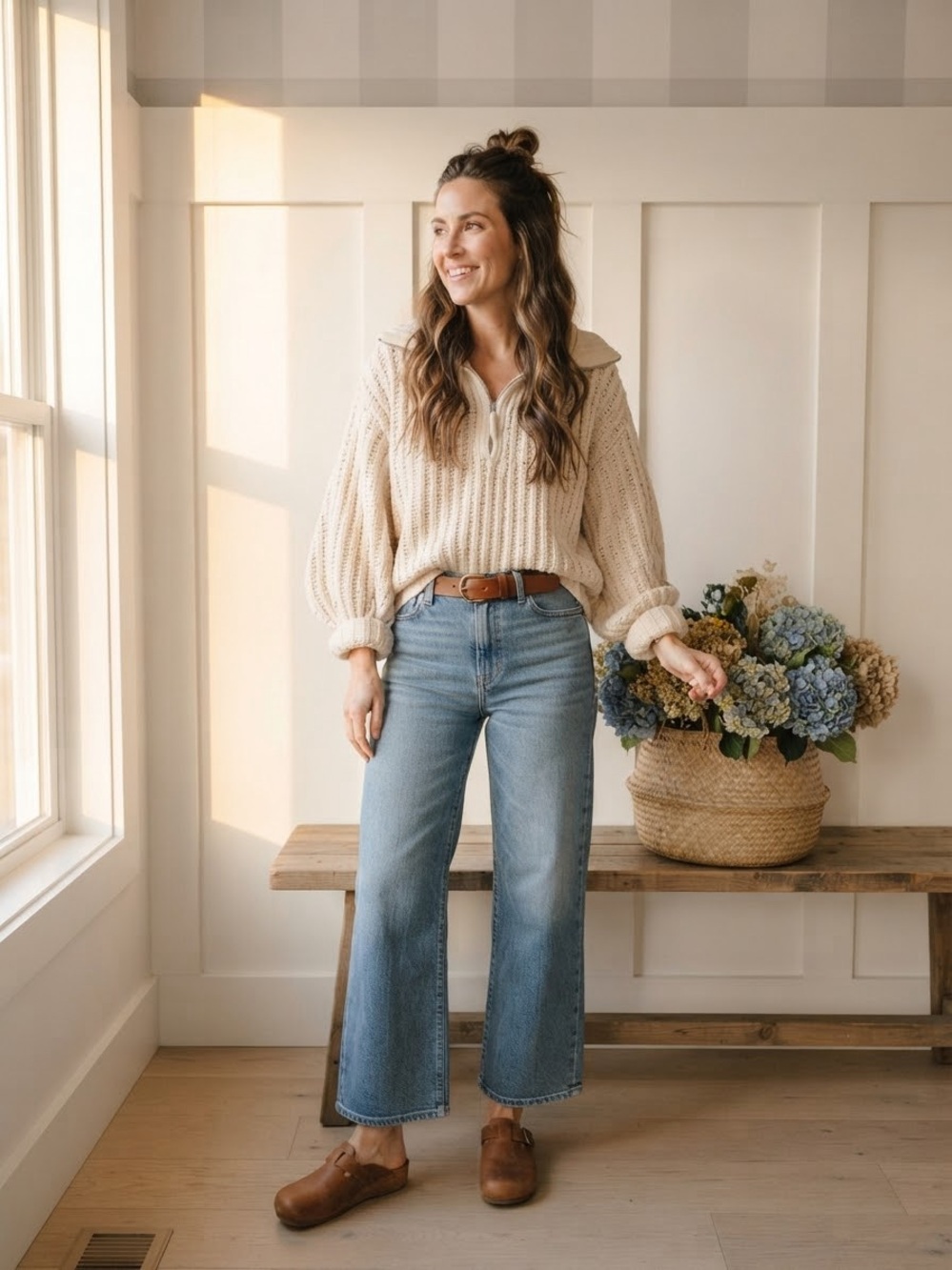 Aerie Cream Cable Knit V-Neck Pullover Sweater